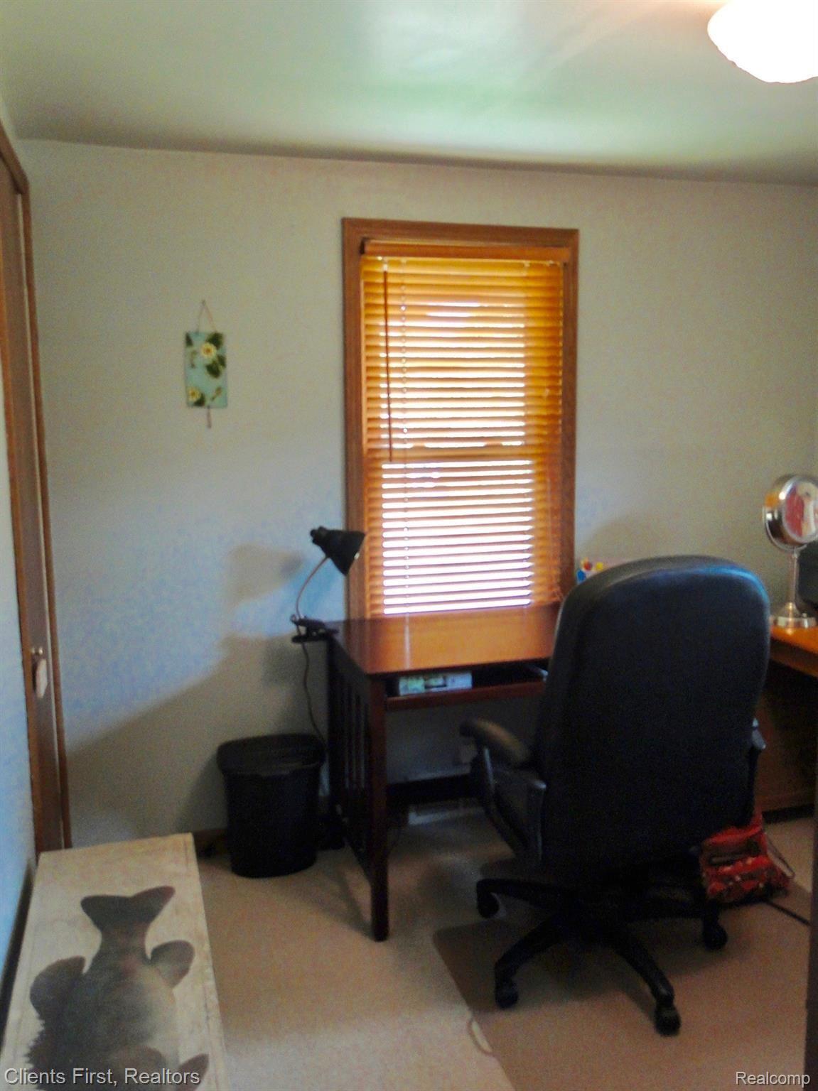 2146 Hampton Road White Lake, MI 48386 - Photo 35 of 59 3rd bedroom currently used as office.