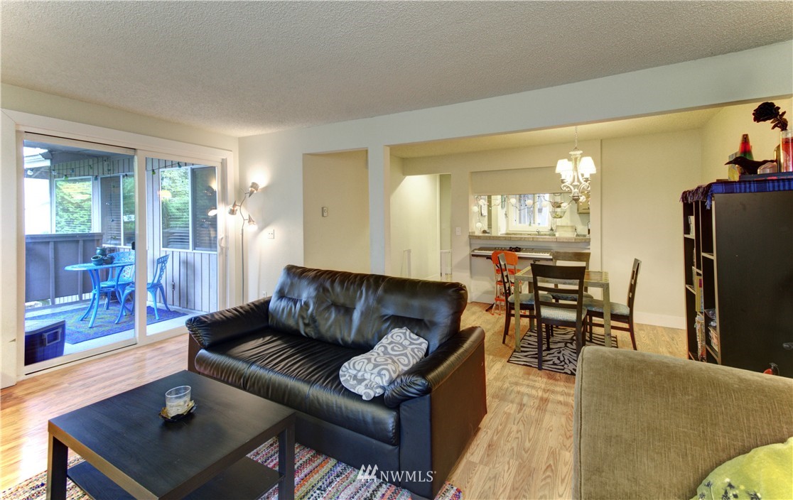 7579 Old Redmond Road, Unit 2 Redmond, WA 98052 - Photo 9 of 17
