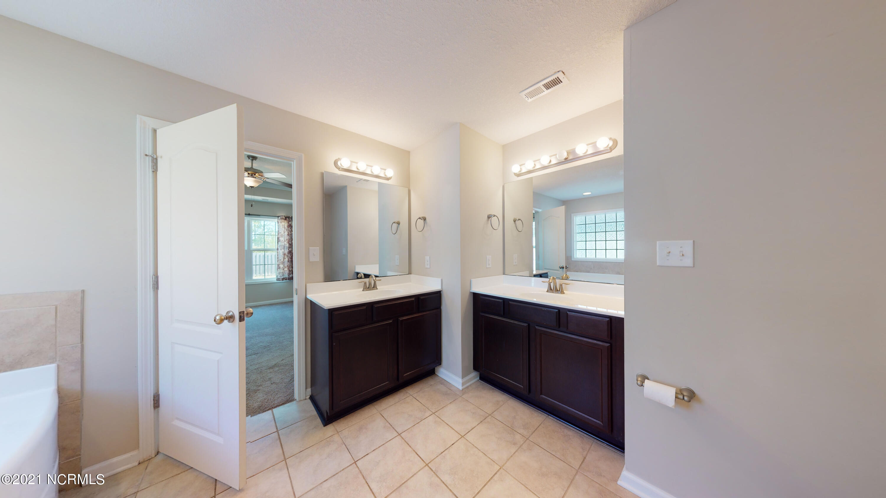 343 Merin Height Road Jacksonville, NC 28546 - Photo 13 of 27 343-Merin-Heights-04222021_145851