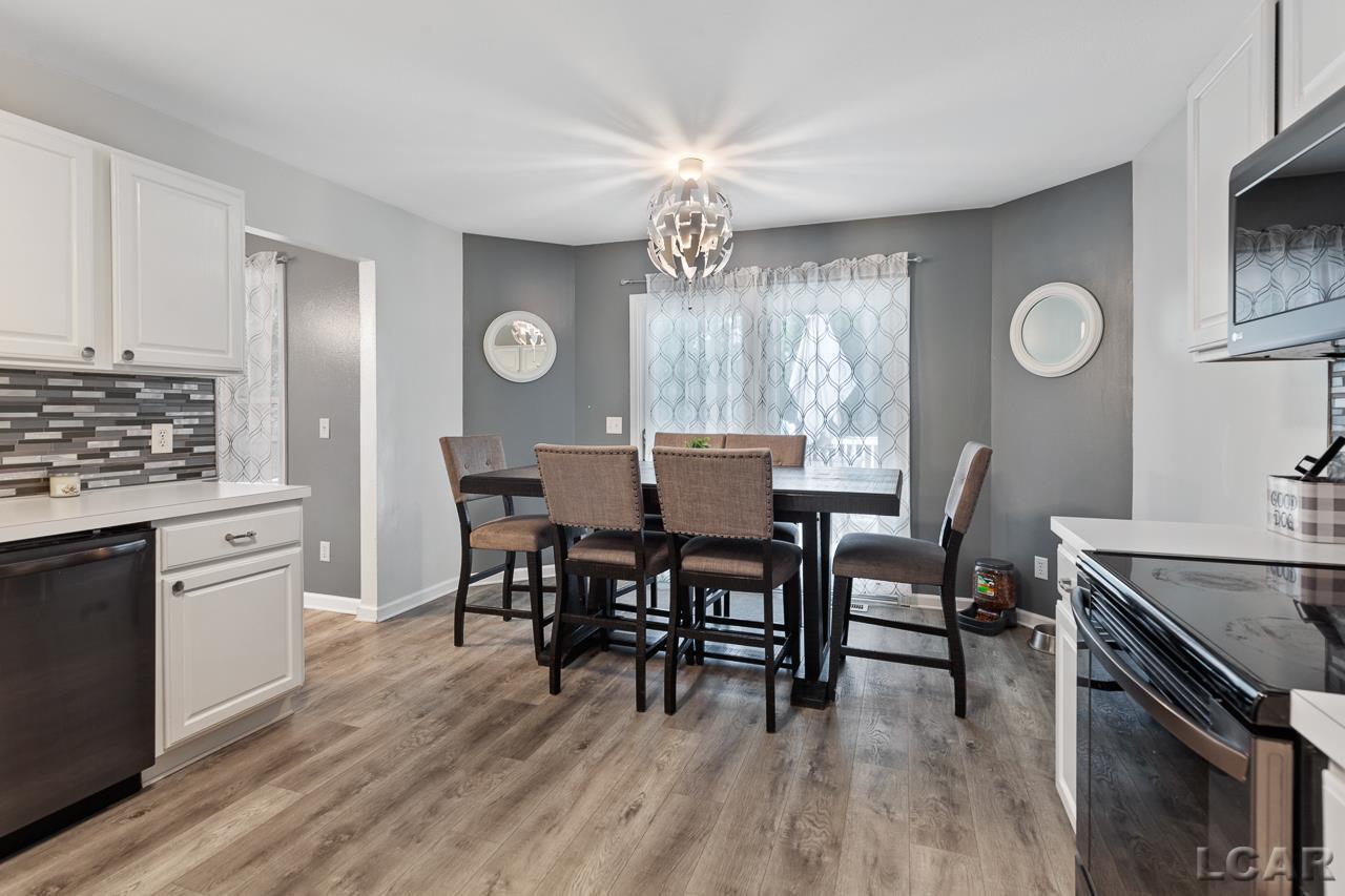2544 Wood Ridge Drive Adrian, MI 49221 - Photo 12 of 44