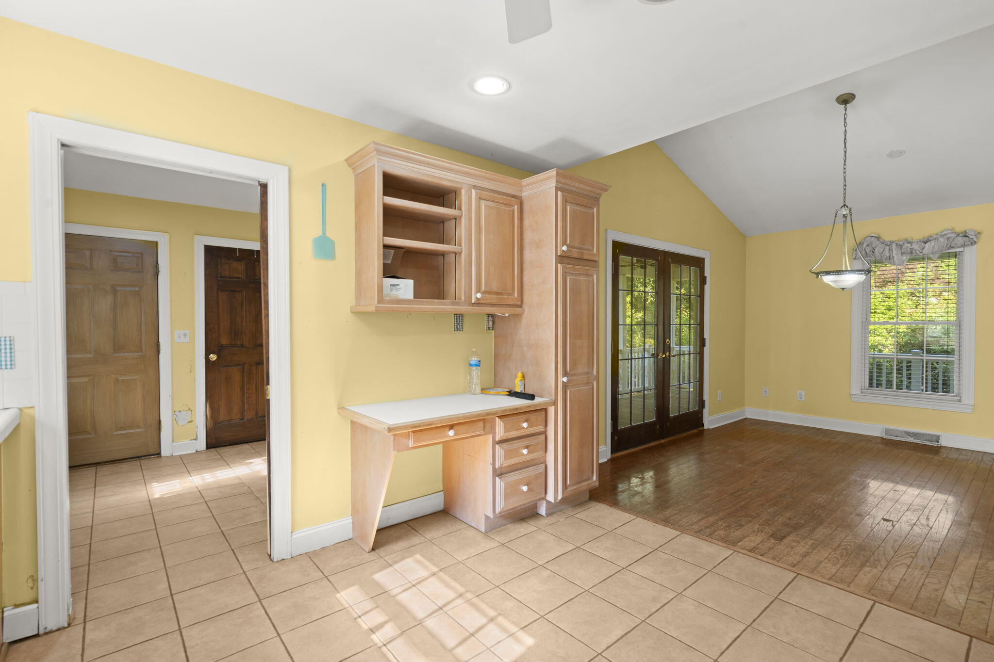 520 Givhans Road Ridgeville, SC 29472 - Photo 13 of 37 15