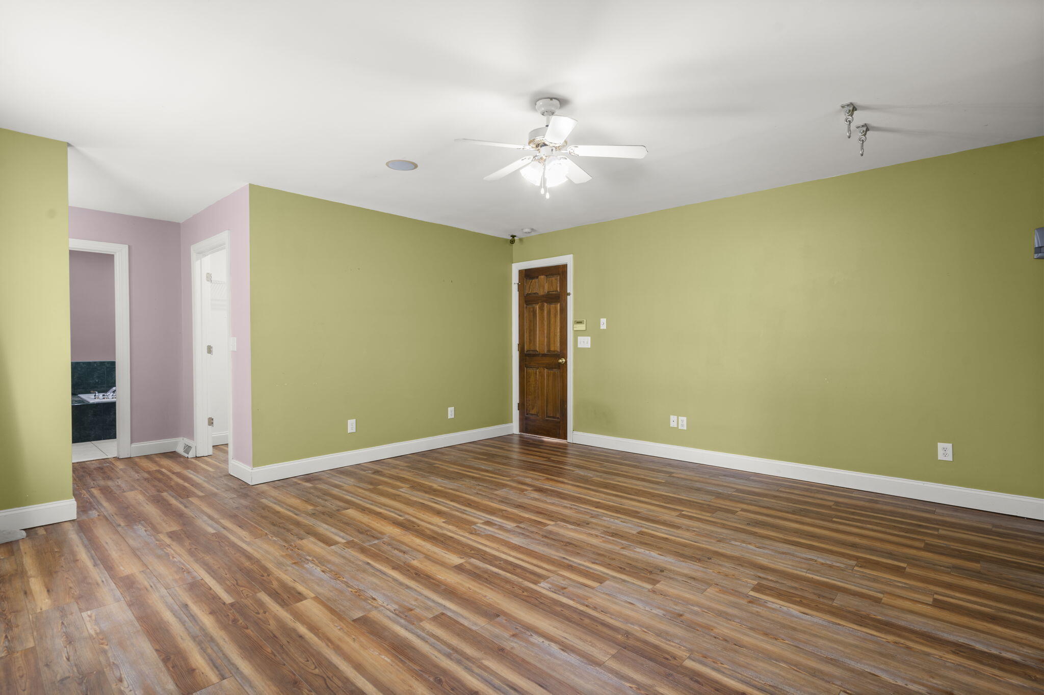 520 Givhans Road Ridgeville, SC 29472 - Photo 18 of 37 20