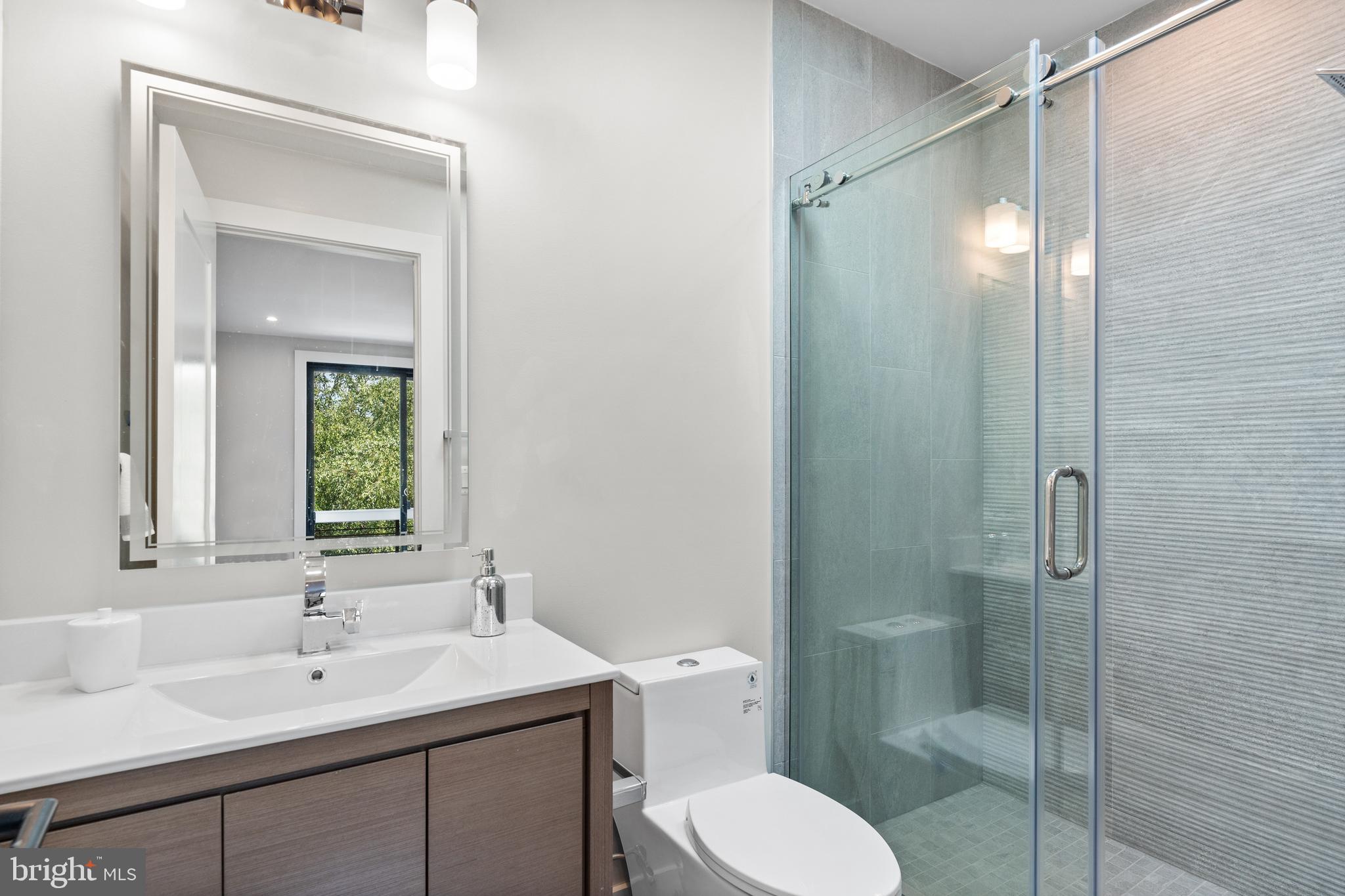 3726 R Street Northwest Washington, DC 20007 - Photo 42 of 59 Fourth bathroom