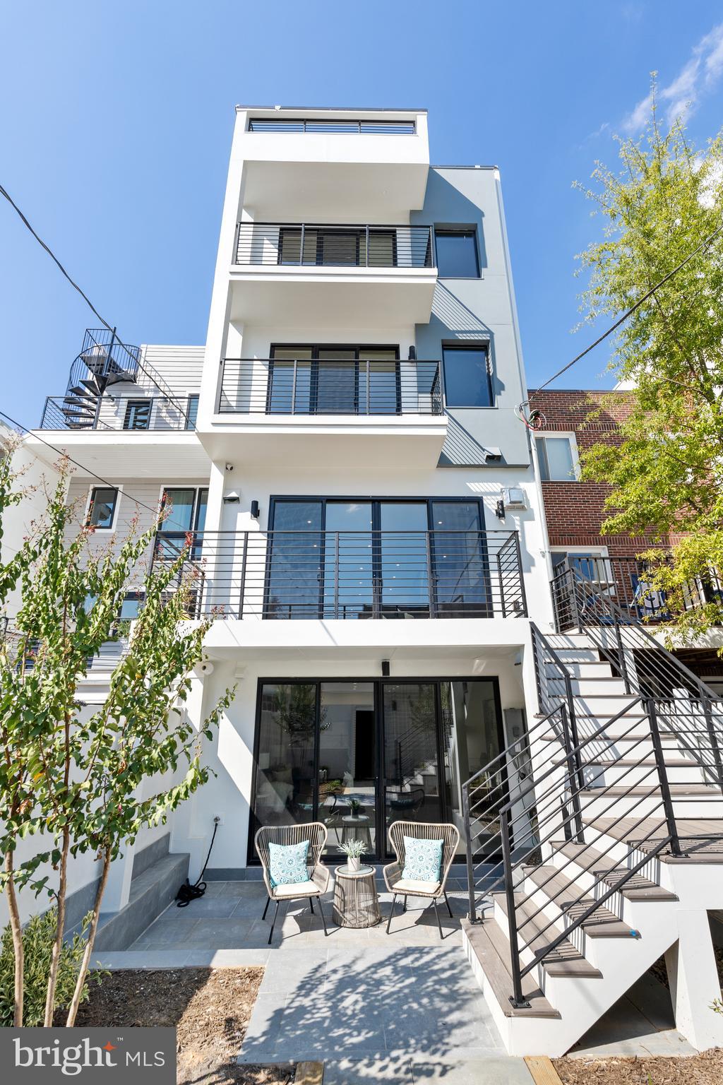 3726 R Street Northwest Washington, DC 20007 - Photo 58 of 59 Rear exterior