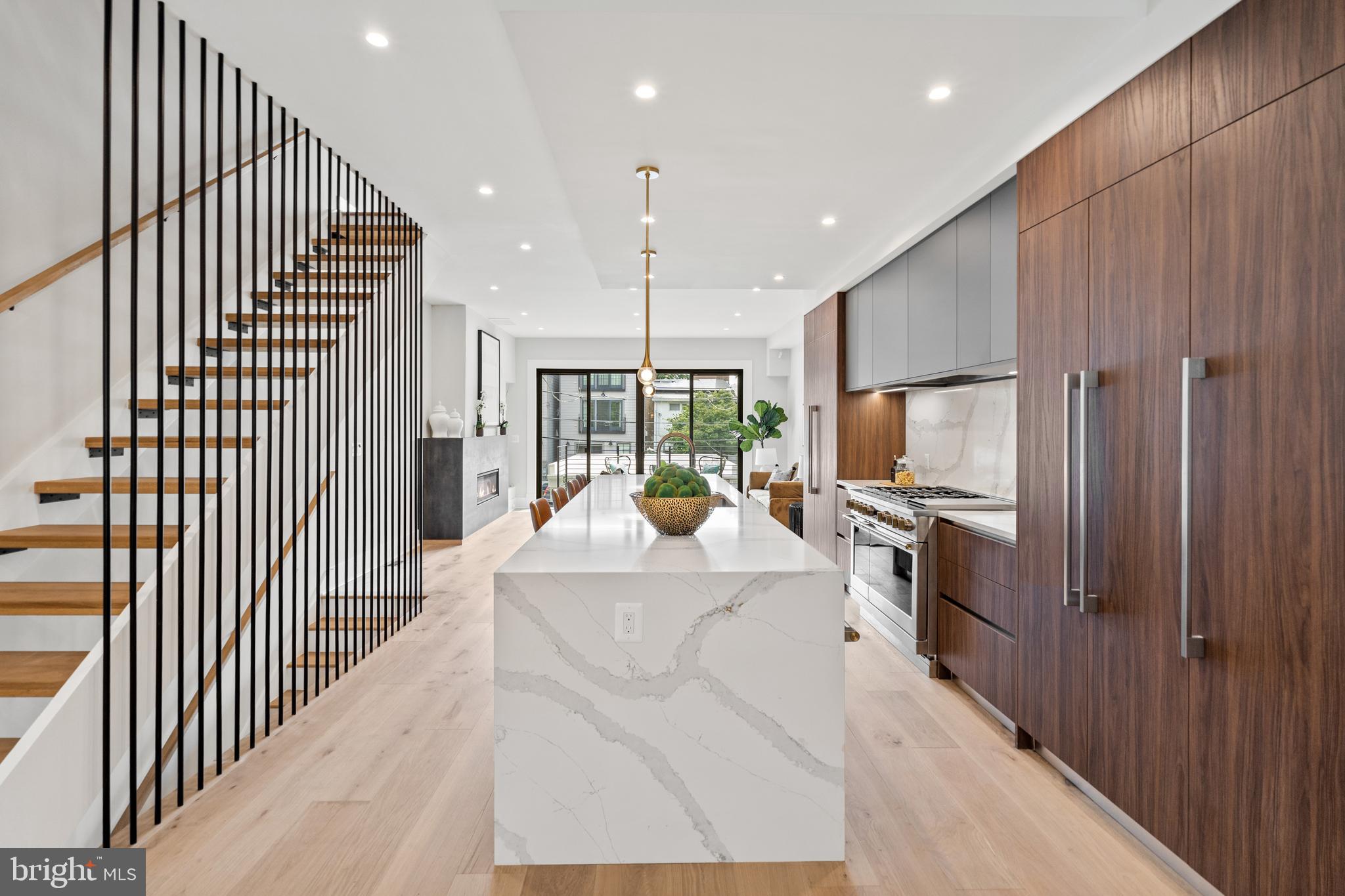 3726 R Street Northwest Washington, DC 20007 - Photo 10 of 59 Kitchen