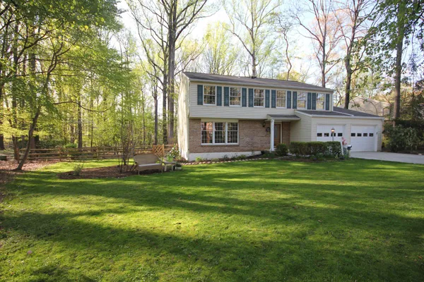 $899,000 | 2424 Freetown Drive, Reston, VA 20191