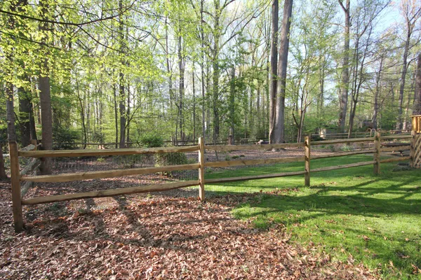 $899,000 | 2424 Freetown Drive, Reston, VA 20191