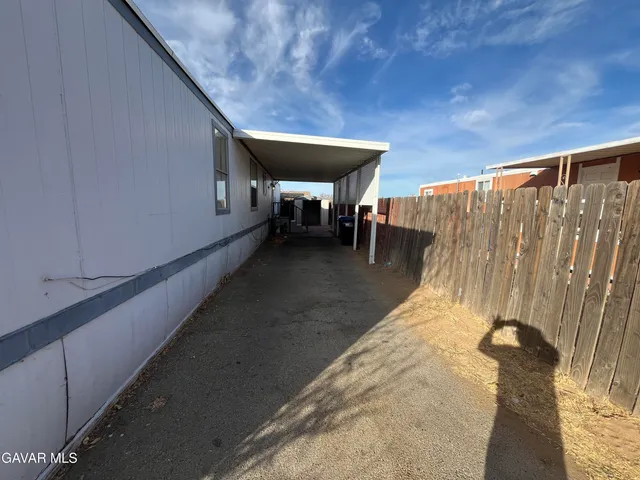 $130,000 | 5711 Columbia Way, Lancaster, CA 93536