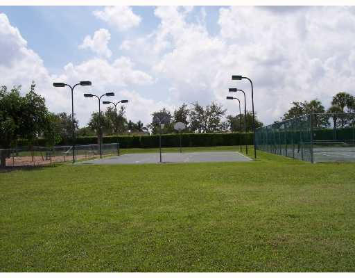 9896 Liberty Court Boca Raton, FL 33434 - Photo 3 of 11 park 2