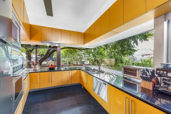 $1,400,000 | 704 West Live Oak Street, Austin, TX 78704