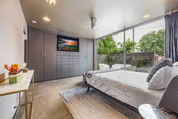 $1,400,000 | 704 West Live Oak Street, Austin, TX 78704