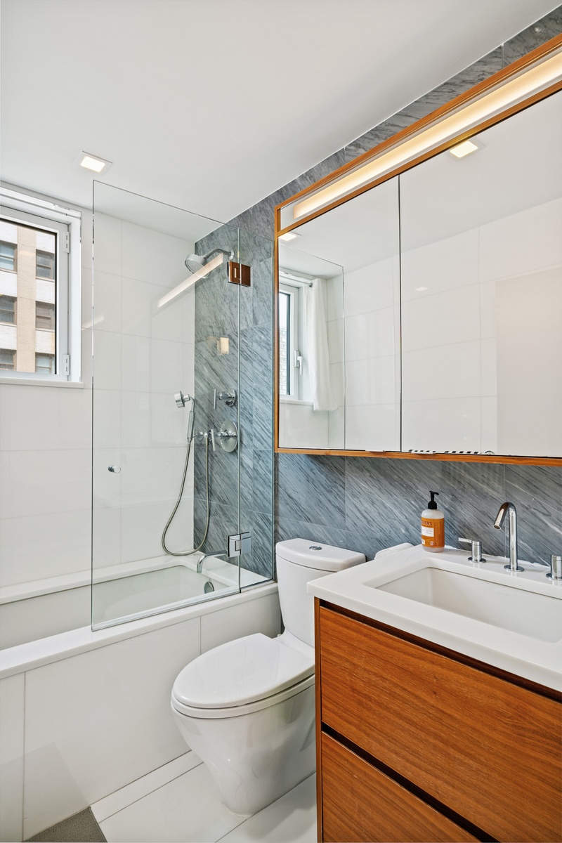 301 West 53rd Street, Unit 9E Manhattan, NY 10019 - Photo 14 of 25
