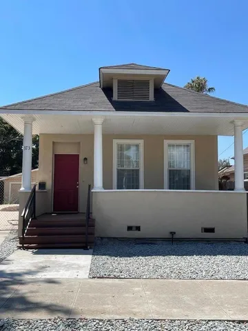 $3,900 | 373 North 8th Street, San Jose, CA 95112