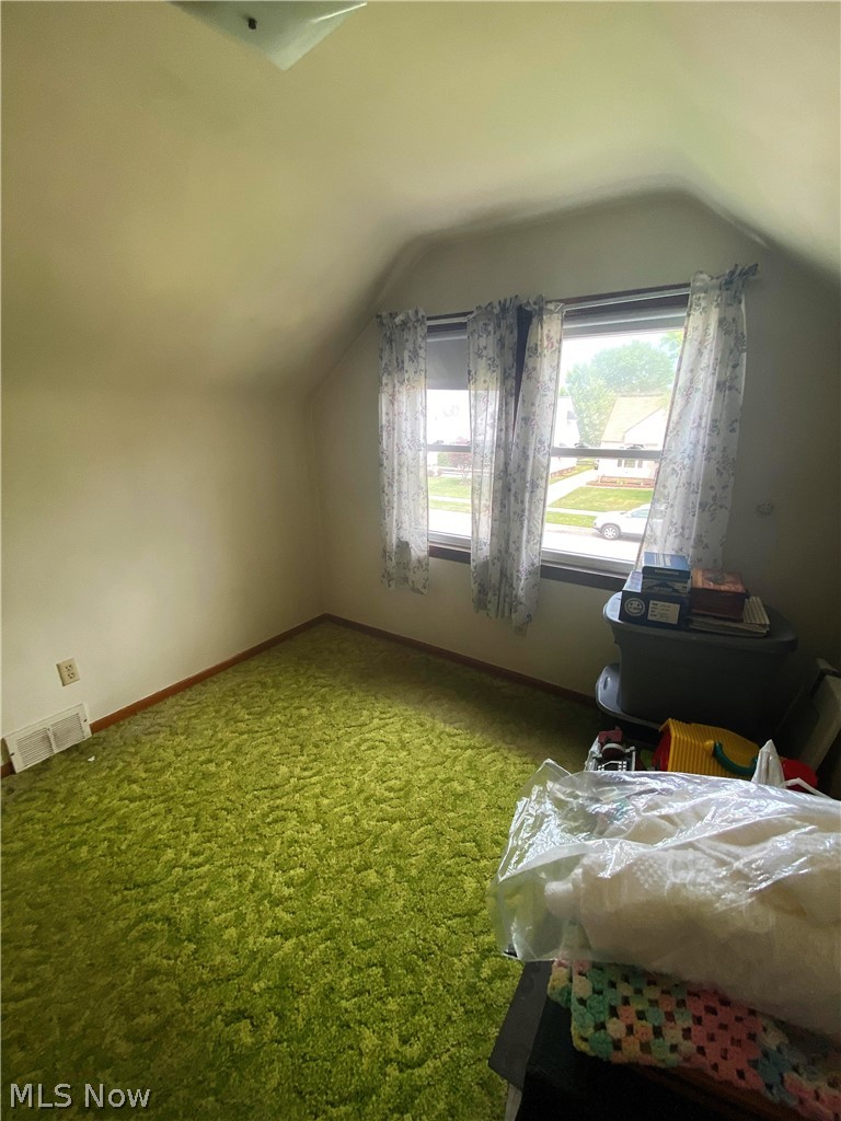 686 Pendley Road Willowick, OH 44095 - Photo 8 of 16 Gallery Image 8