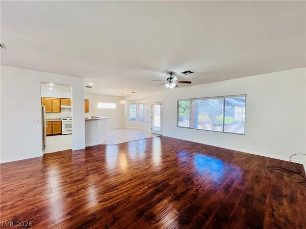 $2,100 | 3047 Hickory Valley Road, Henderson, NV 89052