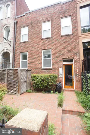 $1,600 | 471 M Street Northwest, Unit A, Washington, DC 20001