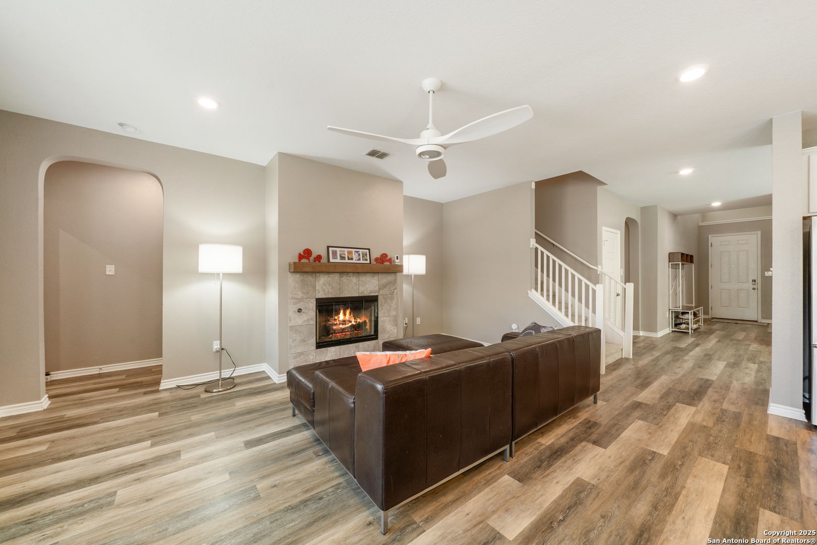 11312 Red Oak Turn Helotes, TX 78023 - Photo 10 of 38