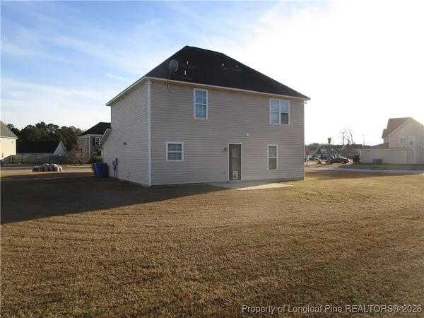 $1,700 | 1442 Vandenberg Drive, Fayetteville, NC 28312