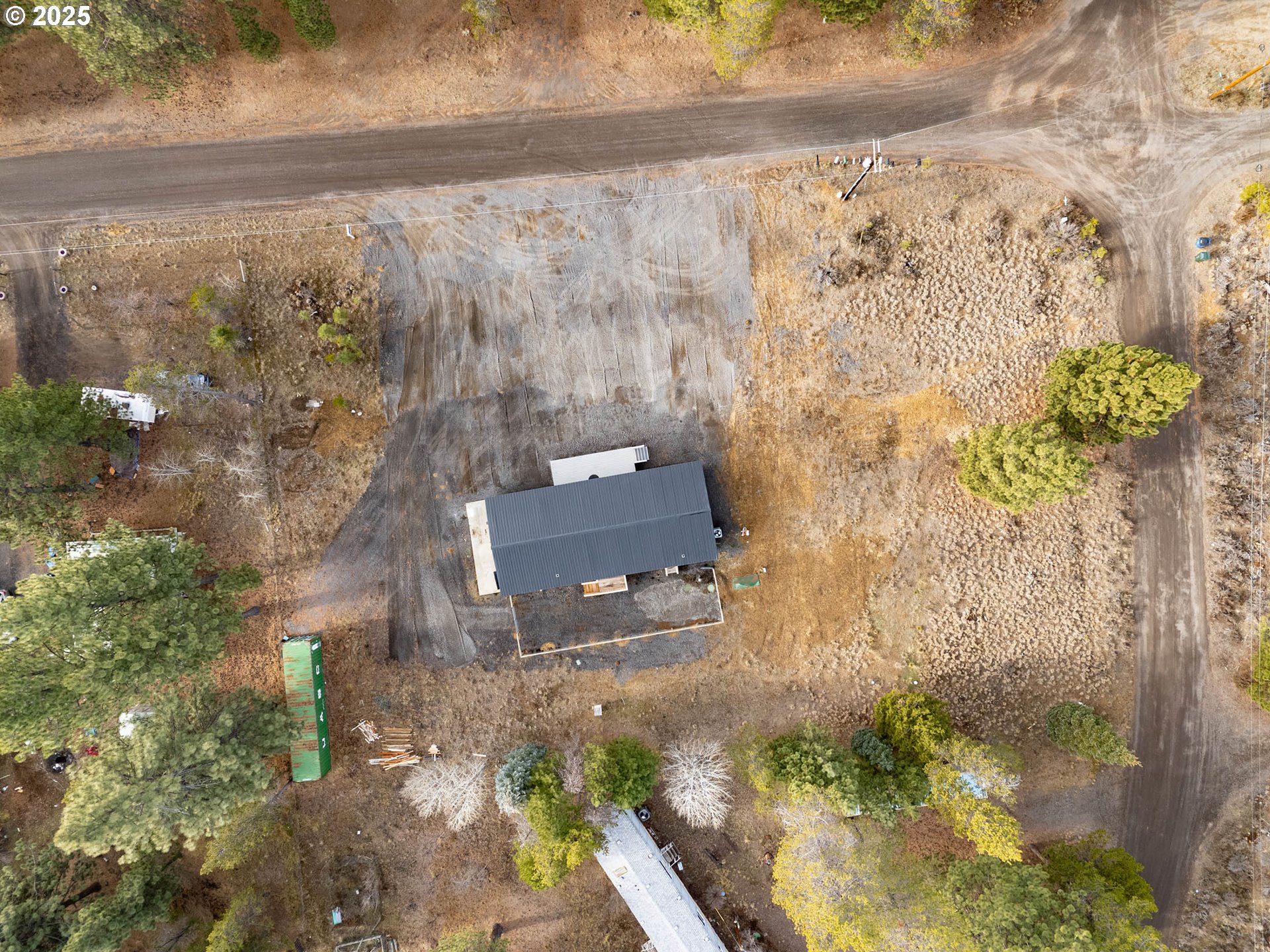 51488 Hann Road La Pine, OR 97739 - Photo 6 of 30 a view of a yard