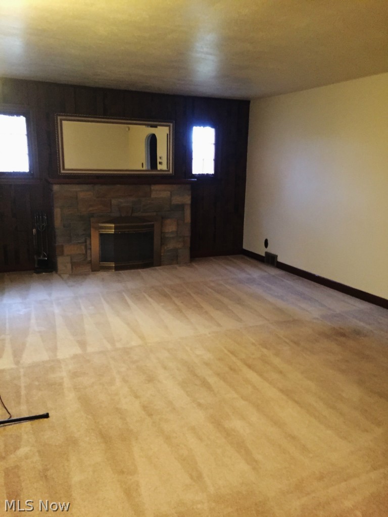 109 North Raccoon Road Youngstown, OH 44515 - Photo 6 of 24 Gallery Image 6
