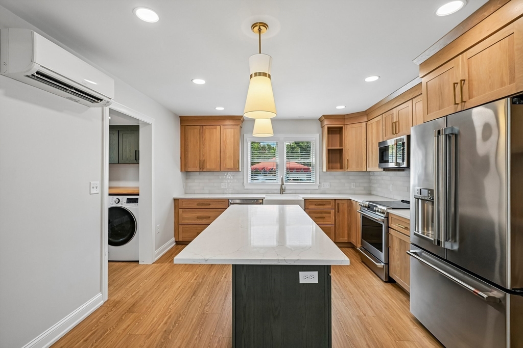 463 Fulton Street, Unit R Medford, MA 02155 - Photo 3 of 31 Gallery Image 3