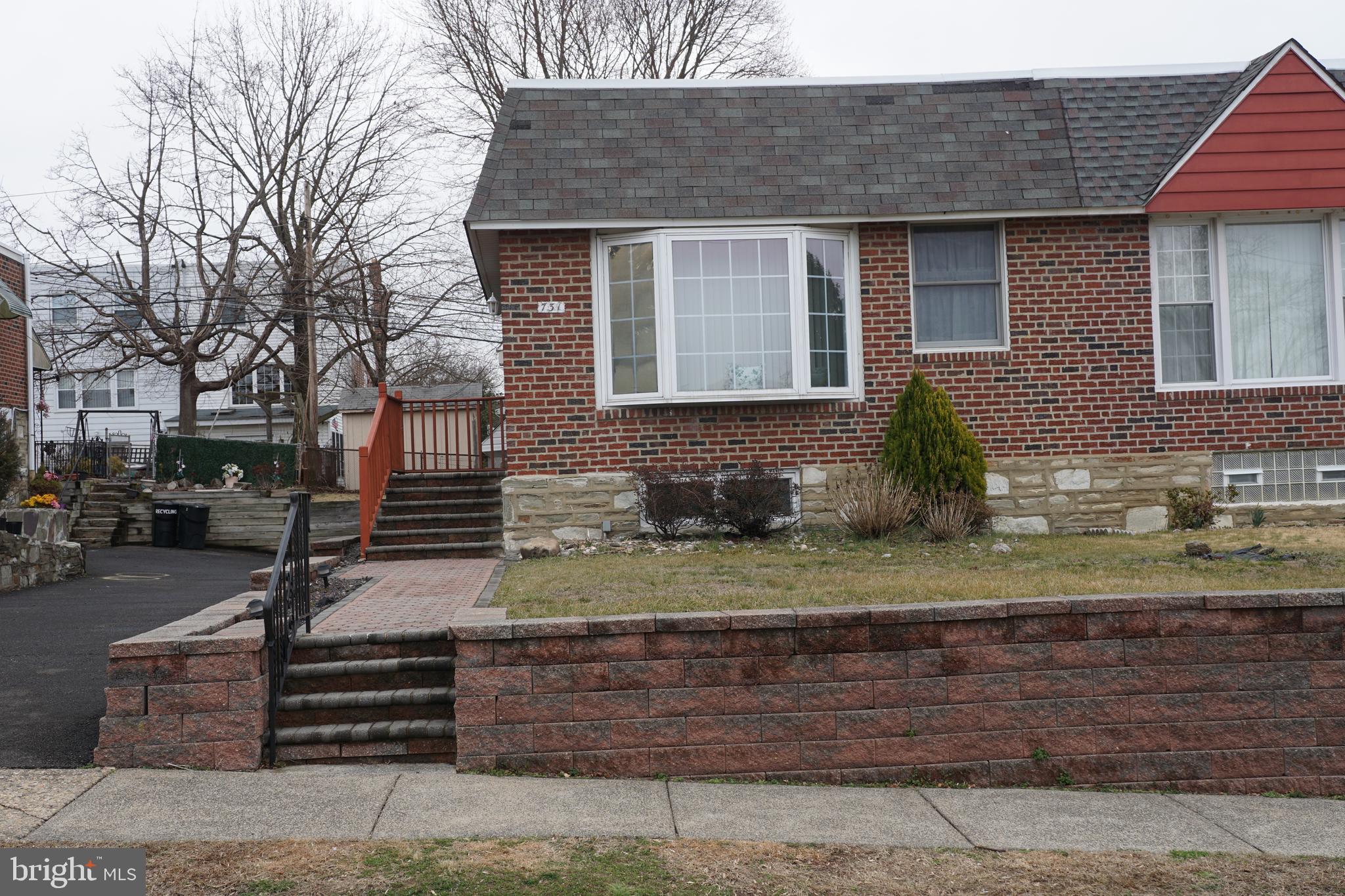 731 Colebrook Road Philadelphia, PA 19115 - Photo 4 of 28 Gallery Image 4