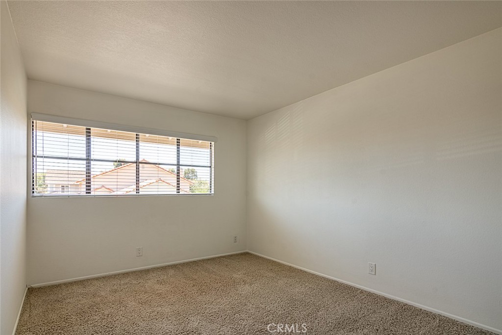 24 Brena Irvine, CA 92620 - Photo 23 of 28 an empty room with a window