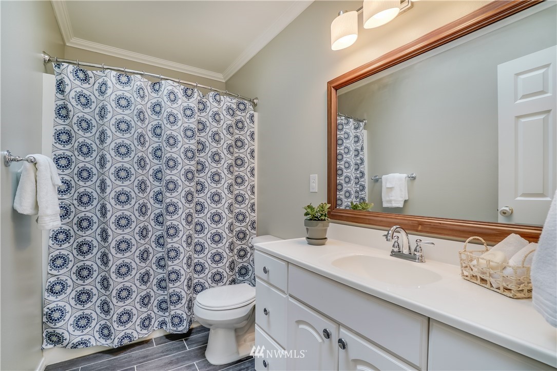 7547 Southeast Fragaria Road Olalla, WA 98359 - Photo 14 of 25 Gallery Image 14