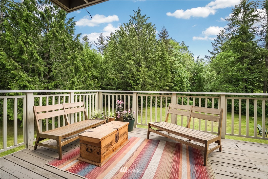 7547 Southeast Fragaria Road Olalla, WA 98359 - Photo 6 of 25 Gallery Image 6