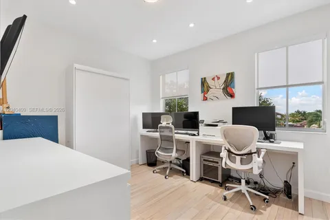$1,230,000 | 2517 Southwest 148th Court, Miami, FL 33185