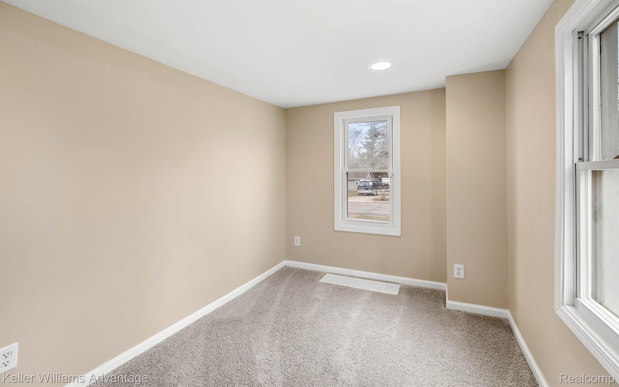 503 South Walnut Street Howell, MI 48843 - Photo 18 of 28 Gallery Image 18