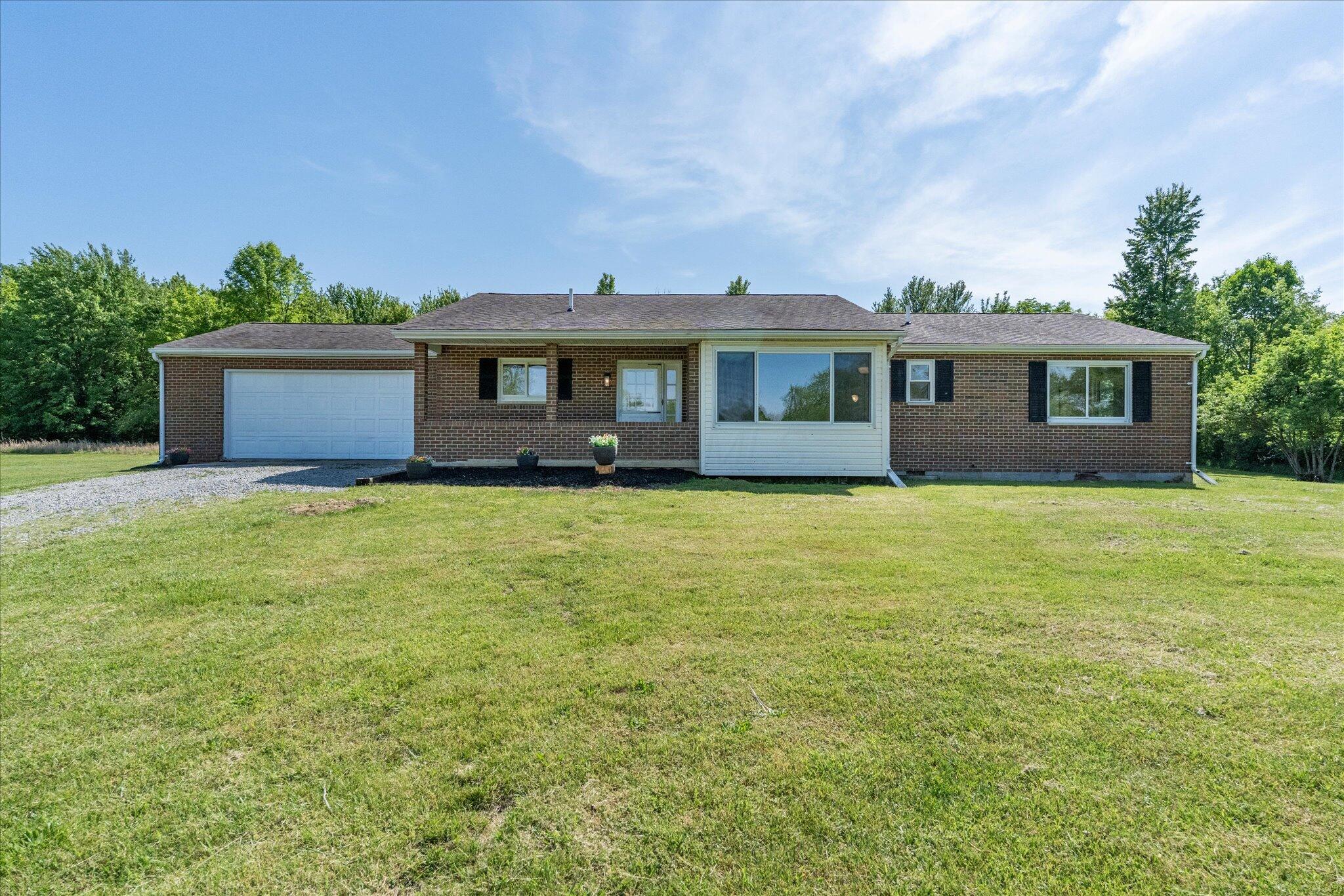 872 Jonesboro Road Midland, OH 45148 - Photo 2 of 37