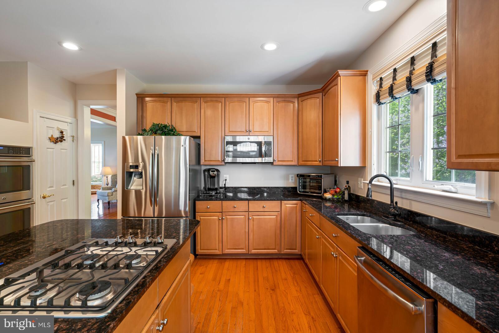 18629 Kerill Road Triangle, VA 22172 - Photo 19 of 52 Kitchen