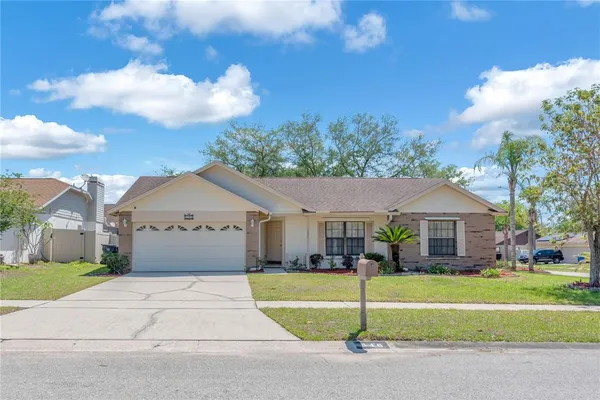$375,000 | 546 Rapid Falls Drive, Brandon, FL 33511