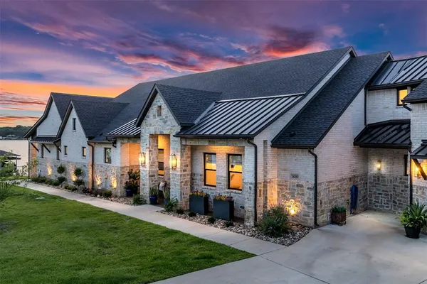 $2,395,000 | 18280 Red Oak Drive, Mabank, TX 75156