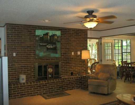 105 Devon Road Laplace, LA 70068 - Photo 2 of 8 Gallery Image 2