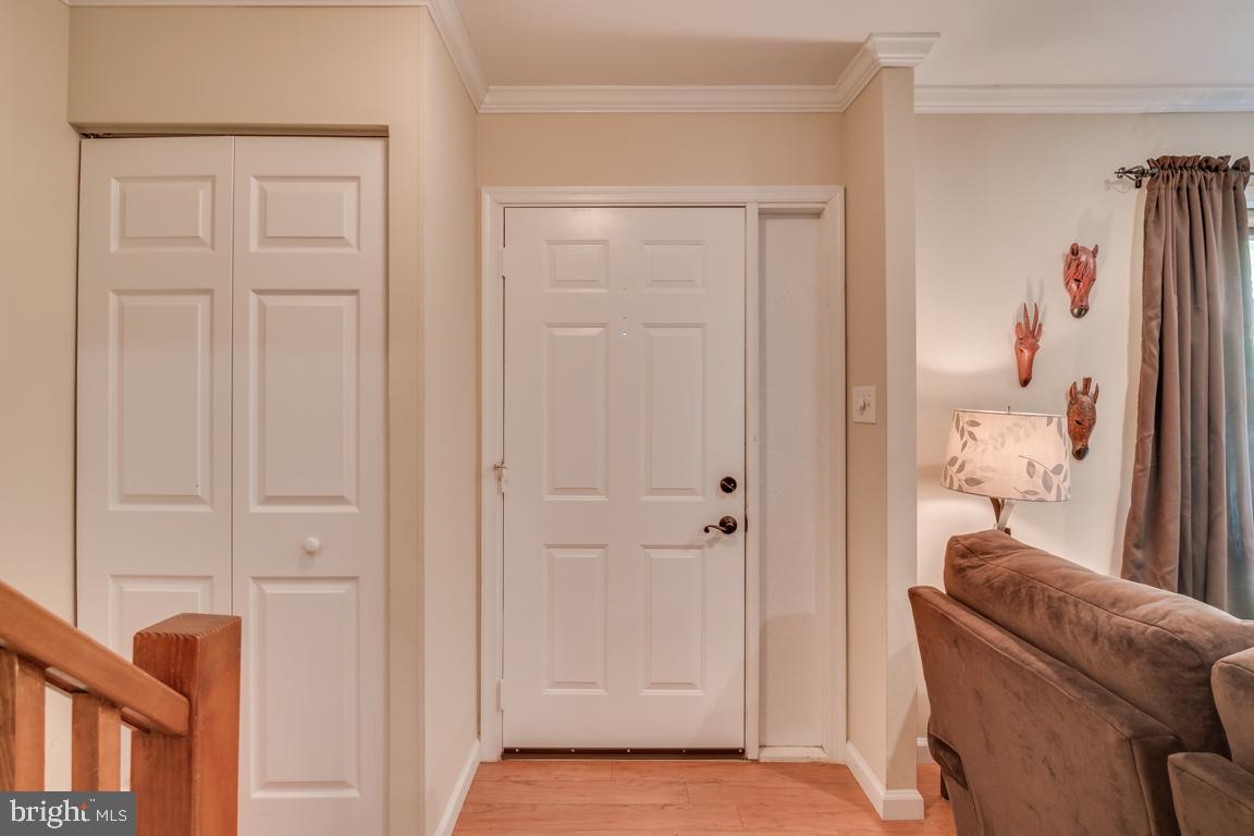 2444 Cloudcroft Square Reston, VA 20191 - Photo 17 of 32 Entry Way Leads to Living, Kitchen Dining & 2nd Fl
