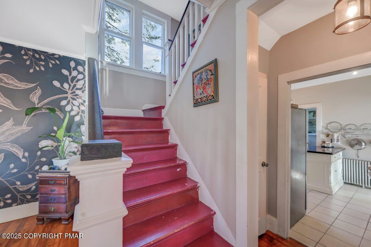 3 Stone Tree Drive Canadensis, PA 18325 - Photo 137 of 201 a view of entryway and hall with wooden floor
