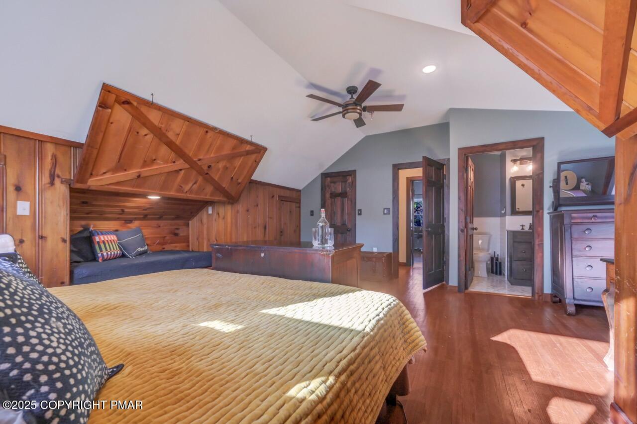 3 Stone Tree Drive Canadensis, PA 18325 - Photo 174 of 201 a bed room with a bed and a mirror