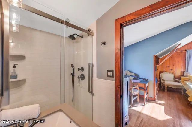 $799,000 | 3 Stone Tree Drive, Canadensis, PA 18325