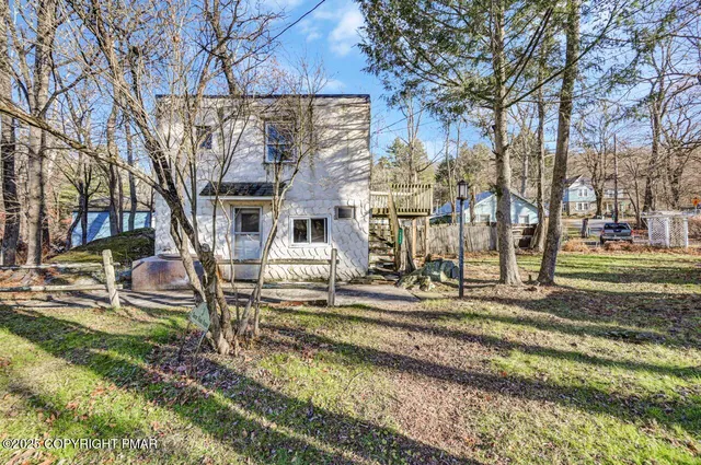 $799,000 | 3 Stone Tree Drive, Canadensis, PA 18325