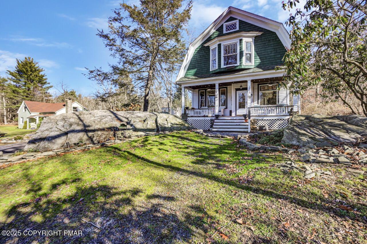 3 Stone Tree Drive Canadensis, PA 18325 - Photo 70 of 201 a front view of a house with swimming pool