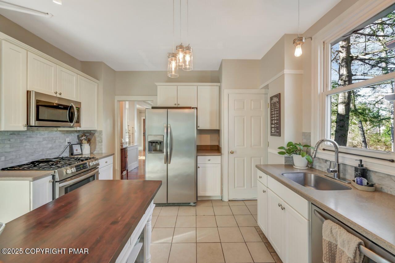 3 Stone Tree Drive Canadensis, PA 18325 - Photo 89 of 201 Stone Tree Dr 027 Large