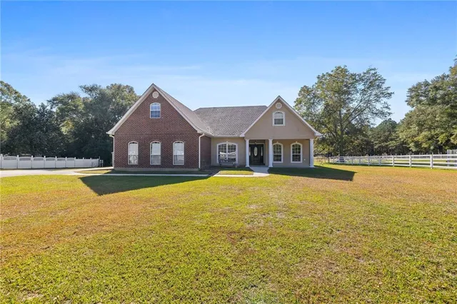 $450,000 | 18252 Highway 16, Amite, LA 70422