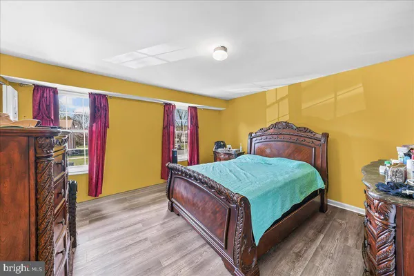 $235,000 | 14 Sunny Bend, Newark, DE 19702