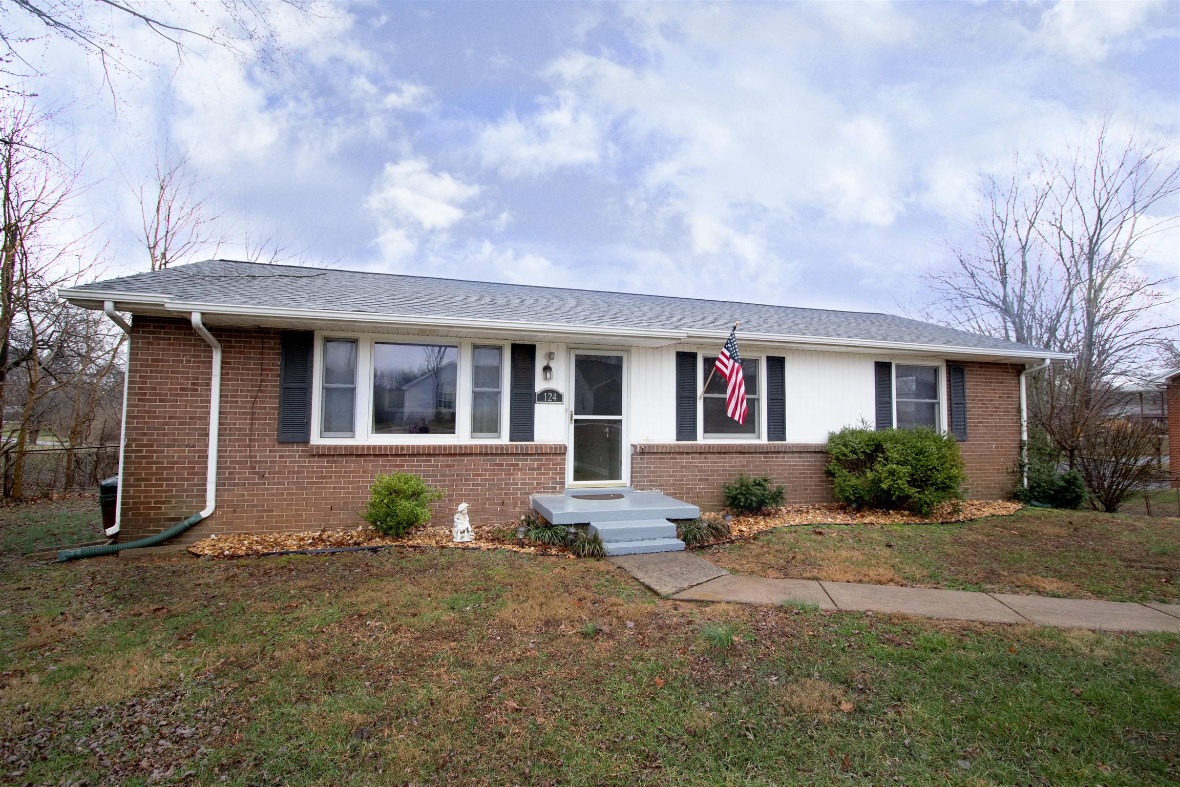 124 Union Hall Road Clarksville, TN 37040 - Photo 1 of 16 Welcome Home