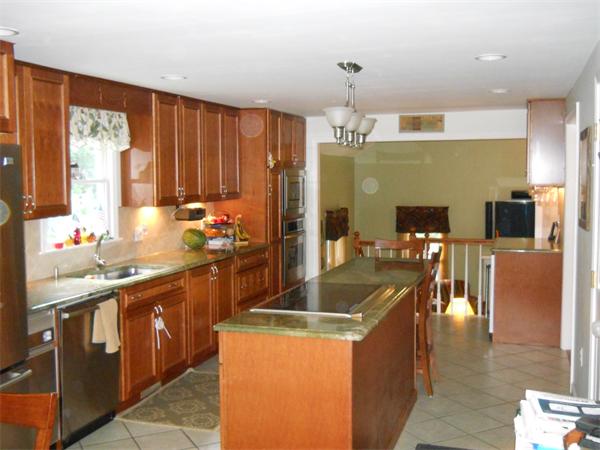 116 Jericho Road Haverhill, MA 01832 - Photo 3 of 29