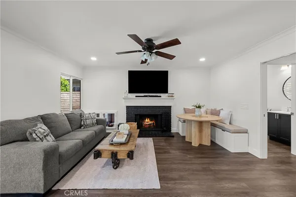 $965,000 | 25523 Norfork Place, Saugus, CA 91350