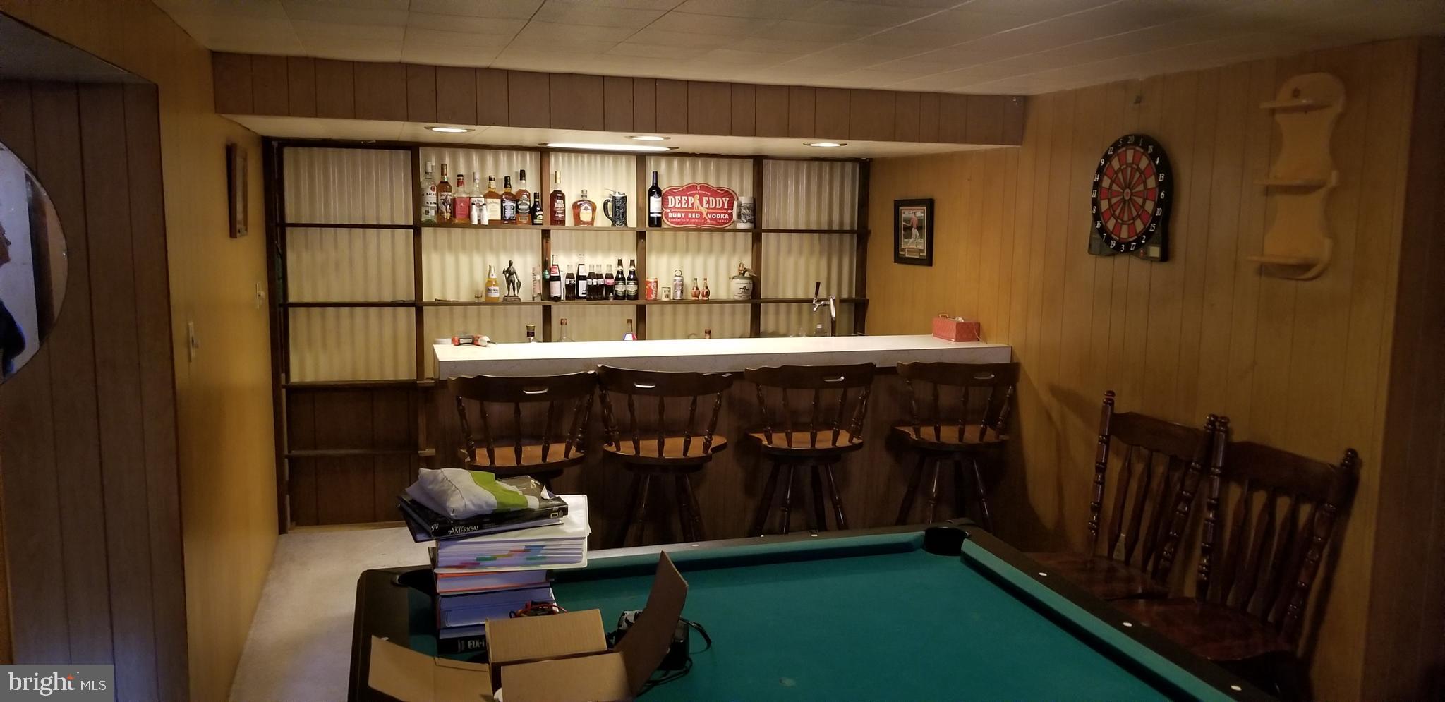 6215 Golden Ring Road Baltimore, MD 21237 - Photo 5 of 6 Build in wet bar