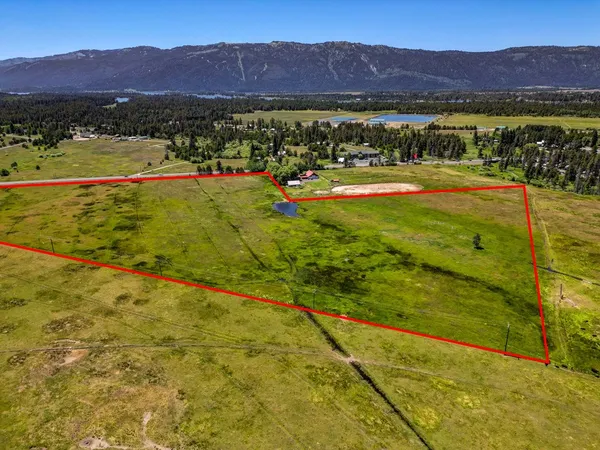$2,230,000 | 55 Donnelly Id 83615, Donnelly, ID 83615